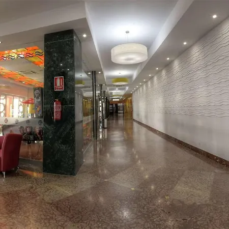 & Entremares Hotel 4*