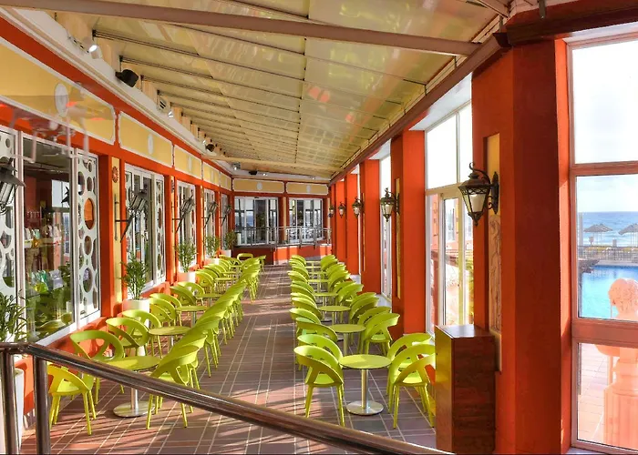 Hotel & Entremares 4*