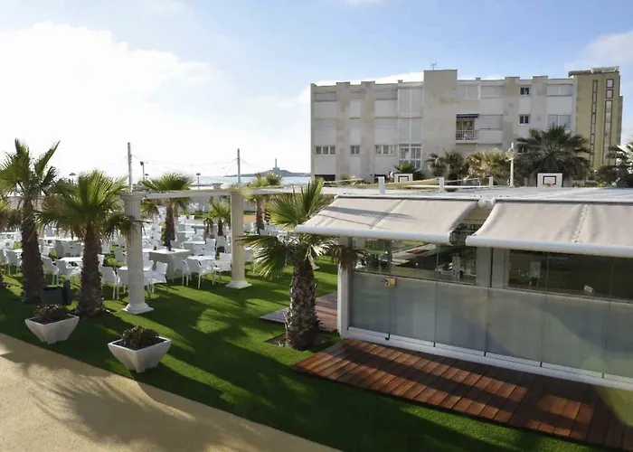 & Entremares 4* Ла-Манга-дель-Мар-Менор