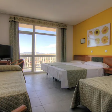 & Entremares Hotel 4*